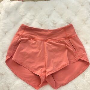 Women's Coral Outdoor Voices Shorts 2.5 inch